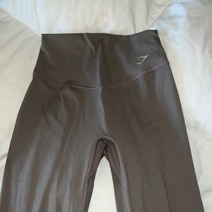 Seamless Gymshark Tan Leggings 🦈